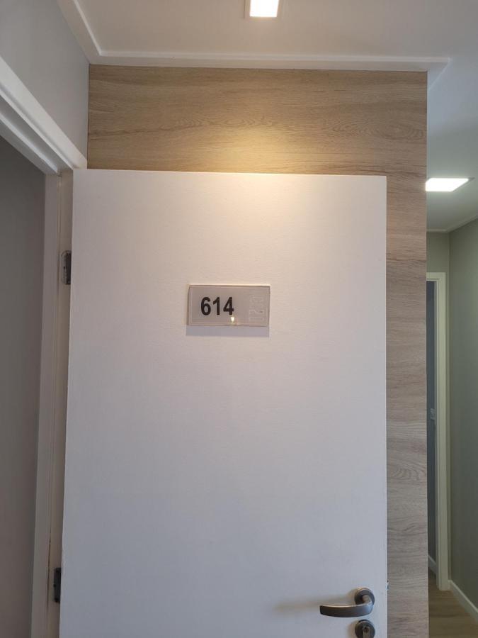 Pajucara . Localizacao E Conforto. Apartment